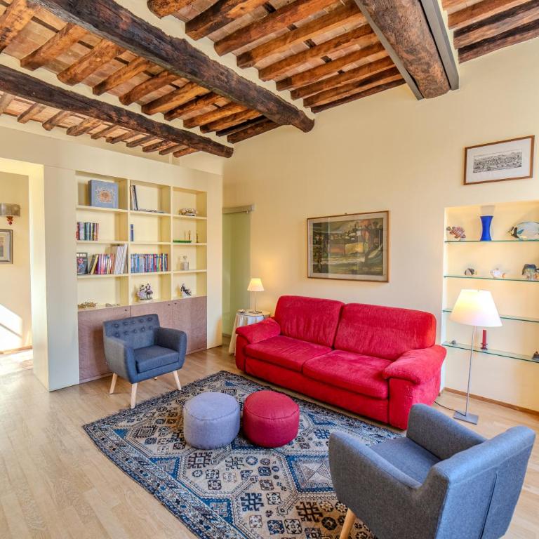 Charming Apt with Scenic Views in Lucca - Four-Bedroom Apartment - 64