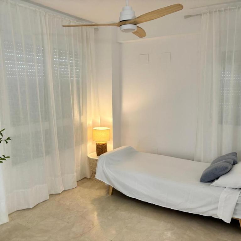 Apartamento Rabdells Oliva nova 200m de la playa - Apartamento de 1 dormitorio - 14