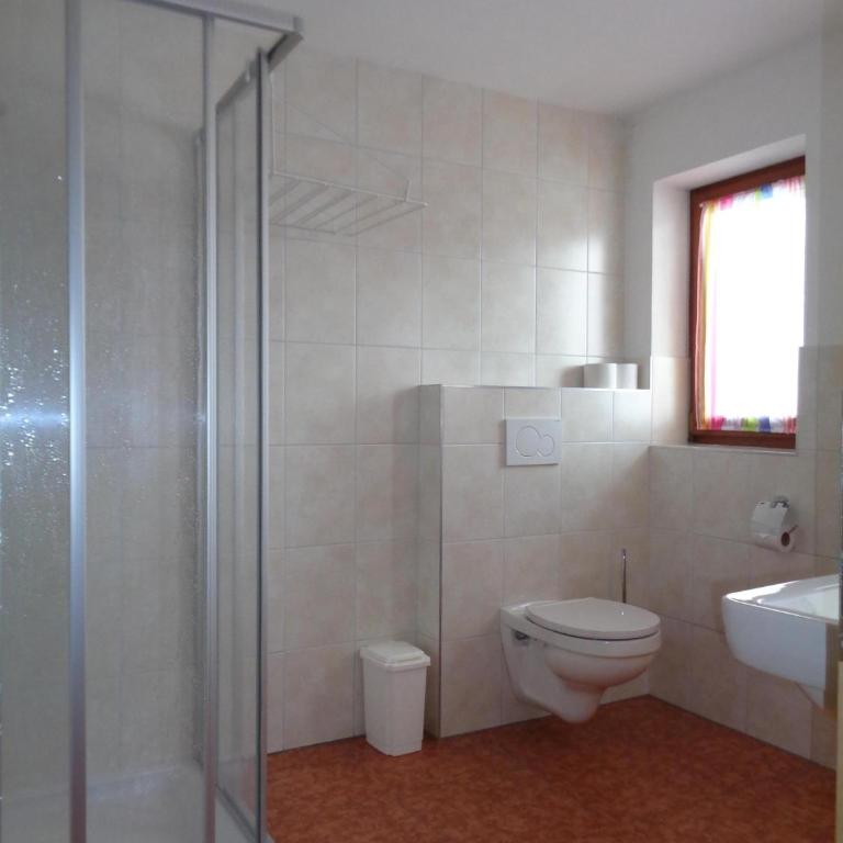 Embacher Marianne - Rotharlhof - Apartment mit Dusche - 5