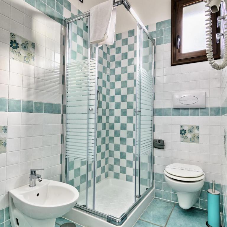 B&B Casa 28 - Camera Matrimoniale con Bagno Privato - 9