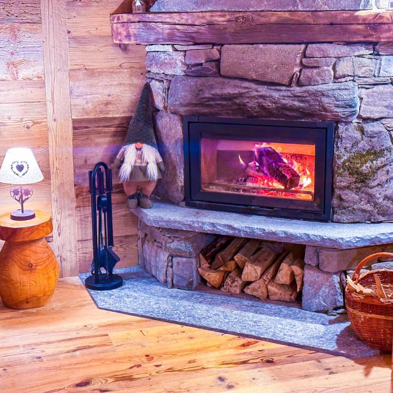 JOIVY Modern family chalet with stunning mountain views - Three-Bedroom Apartment with Montain View - 20