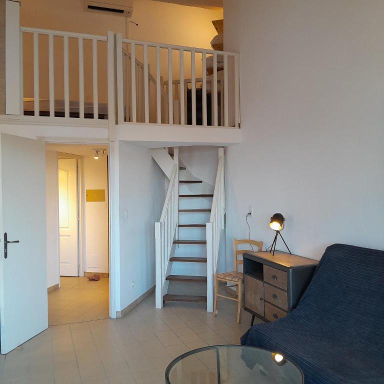 Flamants 1 5 personnes - One-Bedroom Apartment - 35
