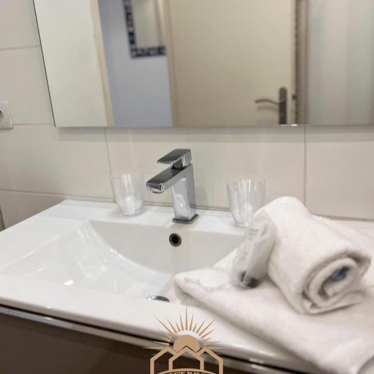 LE SURCOUF AIrCo Appartement pour 4 By SUNSET - Appartement - 38