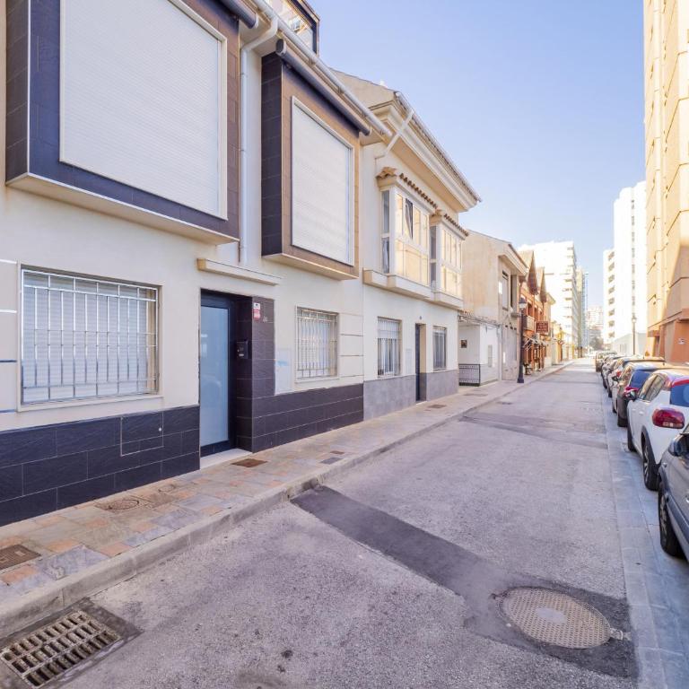 Cubo's Apartment Front Line Beach Fuengirola - Apartment - 36