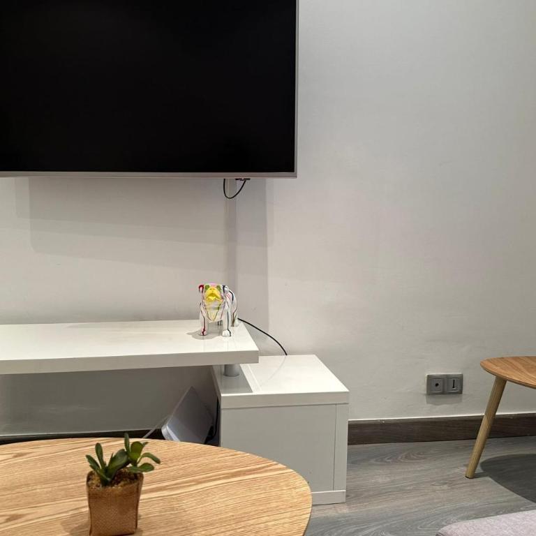 Charming T2 in the heart of city center - Apartment - 4