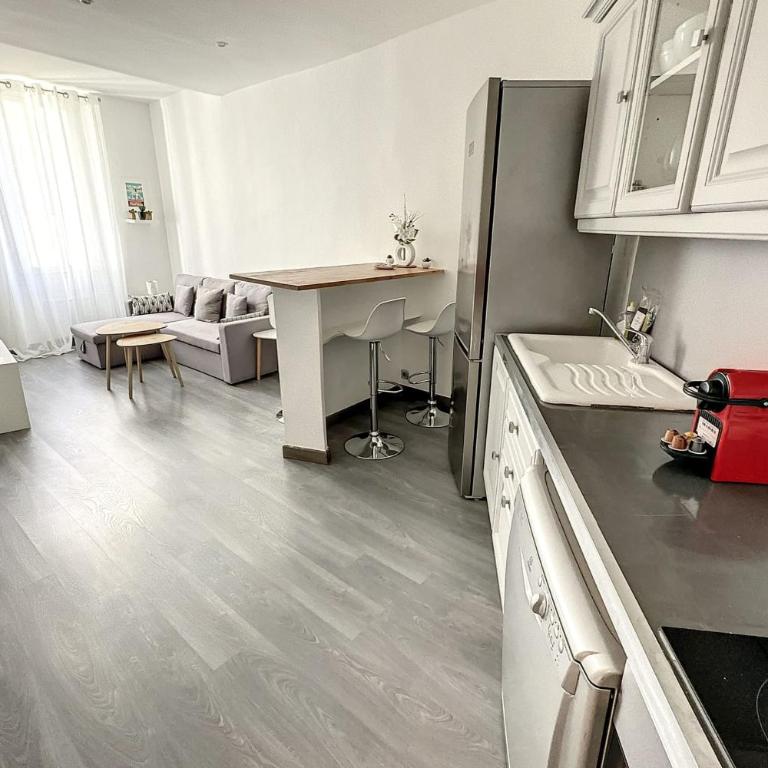 Charming T2 in the heart of city center - Apartment - 5