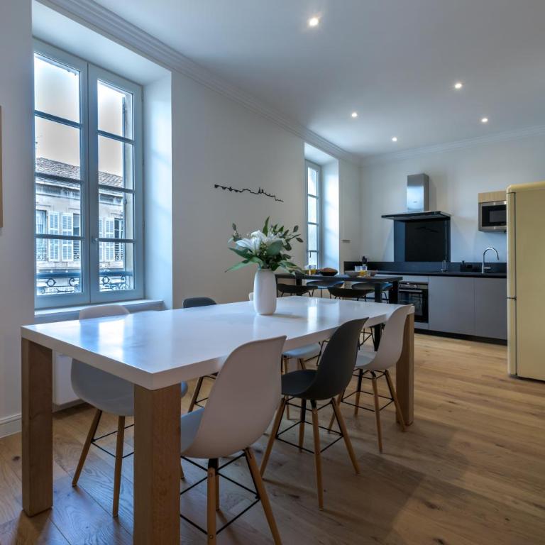 Appartement intramuros hyper centre Avignon - Apartamento de 3 dormitorios - 11