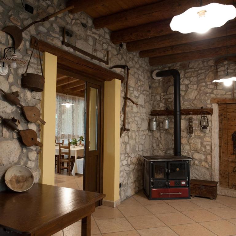 Agriturismo Corte Galvani - Camera Matrimoniale/Doppia con Letti Singoli - 1