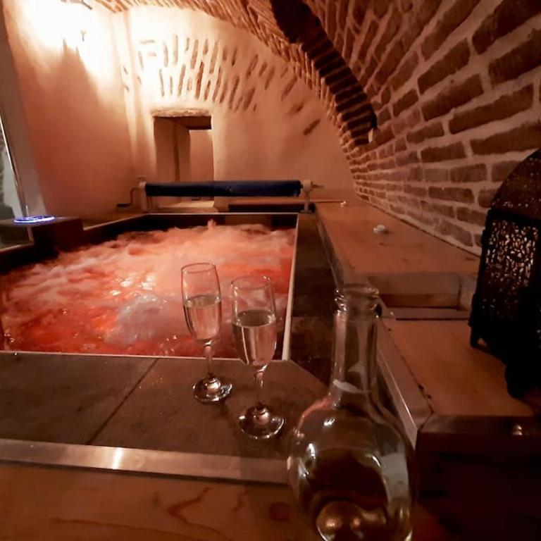 Studio et spa privatif Le Puits de la Grâce - Apartment mit 1 Schlafzimmer - 19