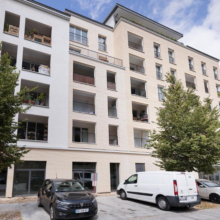 Paris Center & Eurostar 20 min, duplex 9 p, rooftop, 2 bathrooms, parking, - Appartamento - 15