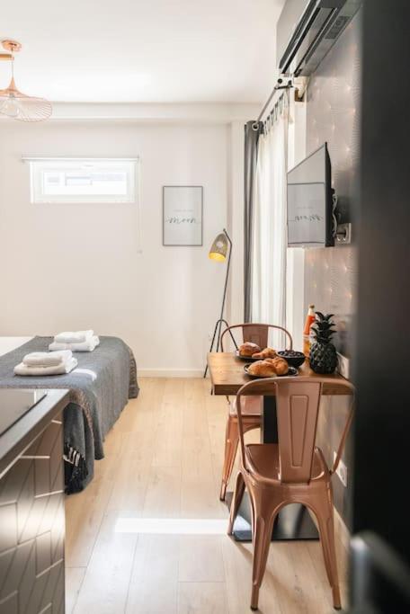 Stunning studio near Canal St Martin - DIVINE MOON - Studio - 21
