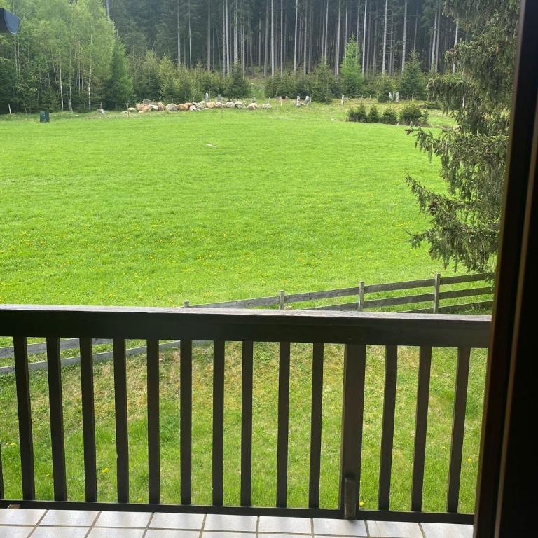 Mai-Brunn Alm Appartements, Maibrunnenweg 34-36 - Apartment mit 2 Schlafzimmern und Bergblick - 1