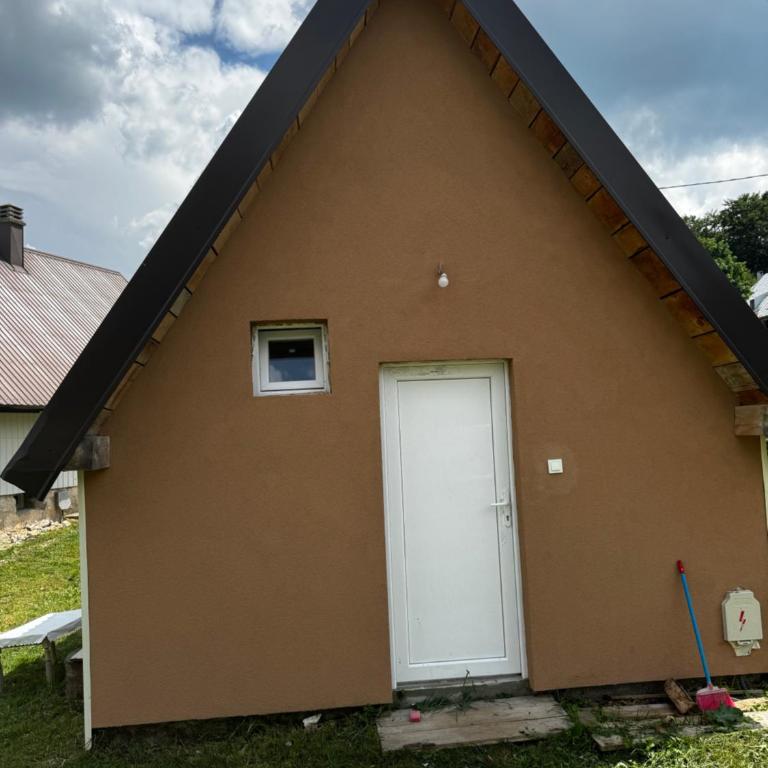 Apartman Jezera Village 2 - Kuća sa 1 Spavaćom Sobom - 1