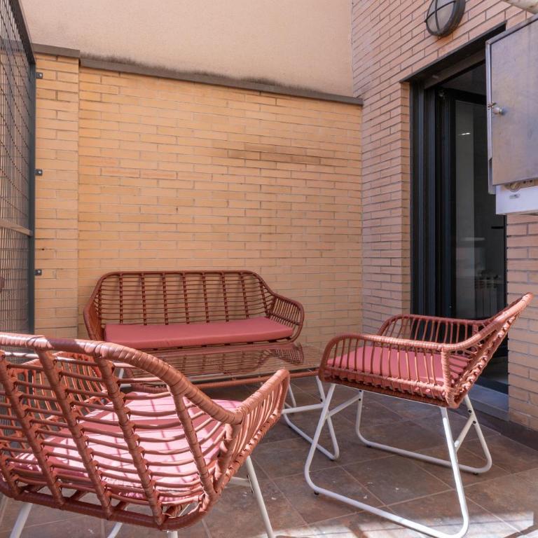 Smartr Madrid Las Ventas - One-Bedroom Apartment with Patio - 6