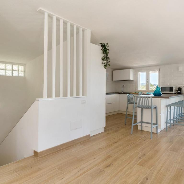 Villa Angelina con piscina e giardino privato a pochi passi dalla Spiaggia di Campus - Villa con 3 Camere da Letto - 16