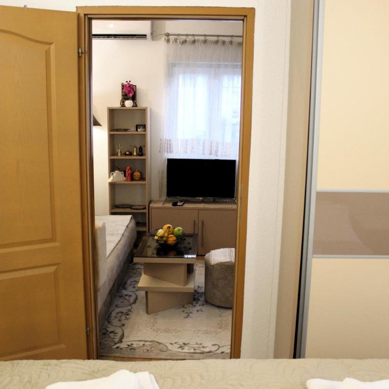 Silver Apartment near Old town Mostar - One-Bedroom Apartment - 12
