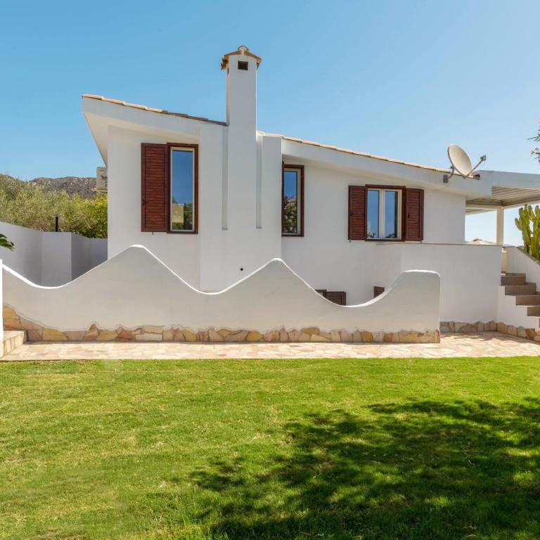 Villa Angelina con piscina e giardino privato a pochi passi dalla Spiaggia di Campus - Villa con 3 Camere da Letto - 28