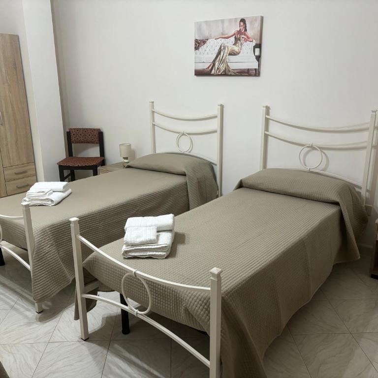 Appartamento Niki&Raffy - Two-Bedroom Apartment - 32