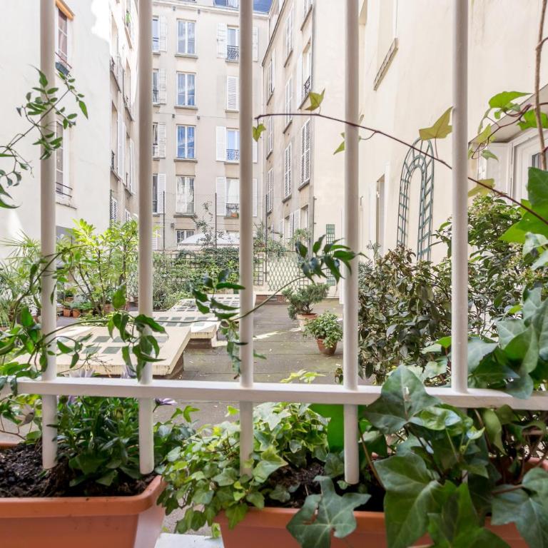 Marais Saint Paul Ecouffes with AC - Appartement Standard - 14
