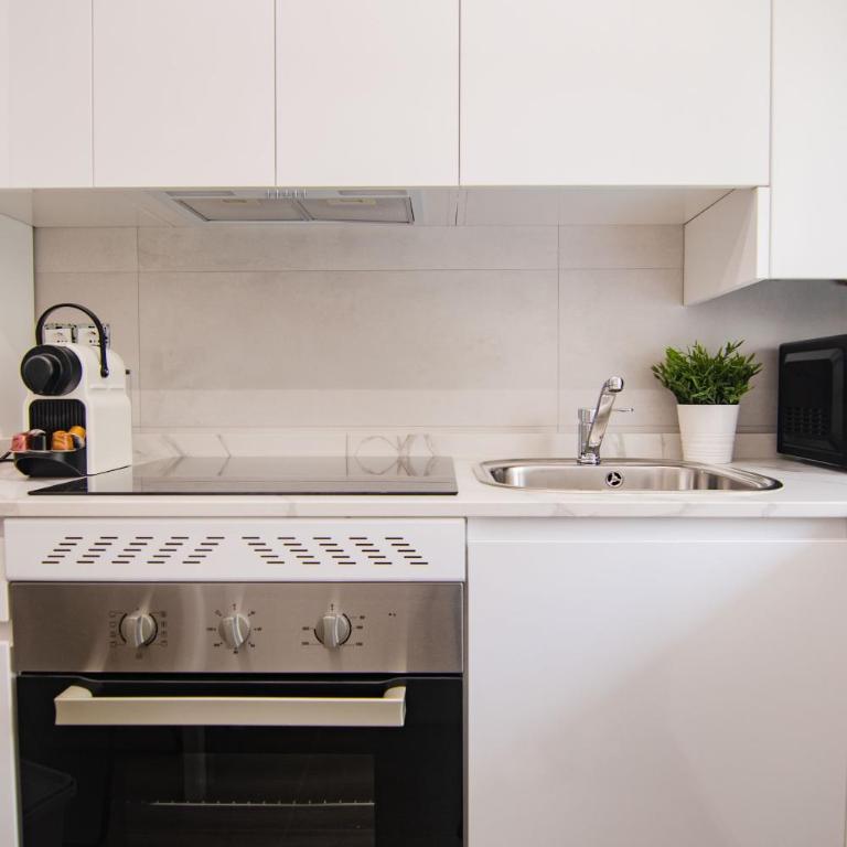 apartamento para 6 personas en hortaleza ALQUILER TEMPORAL - Apartment - 50