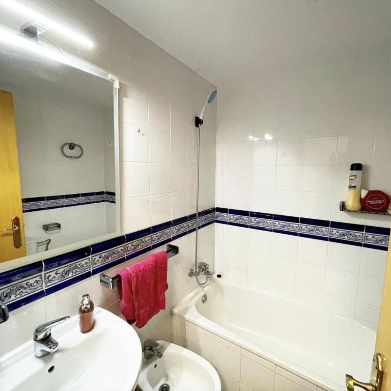 Acogedora casa a 100m de la playa - Casa de 4 dormitorios - 21