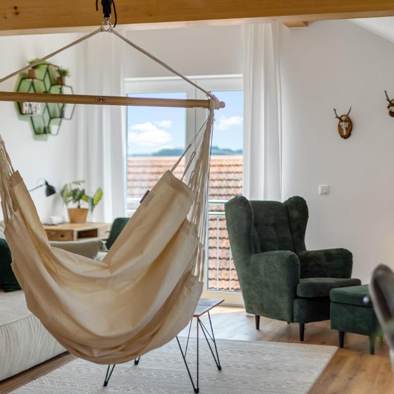 WIESENglück - Helles Apartment mit Blick auf Allgäuer Wiesen, 2 Schlafzimmer & zentrale Lage - Apartment mit 2 Schlafzimmern - 2