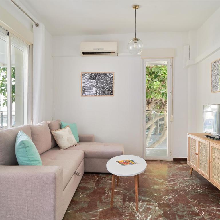 Estepona beach apartment - One-Bedroom Apartment - 1