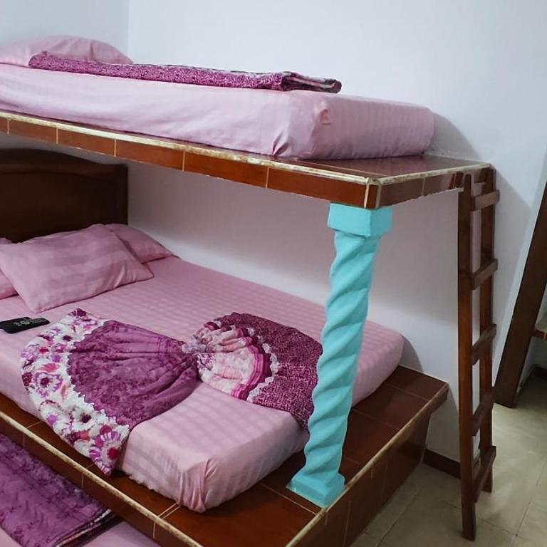 Buzios Posada - Quadruple Room with Private Bathroom - 2