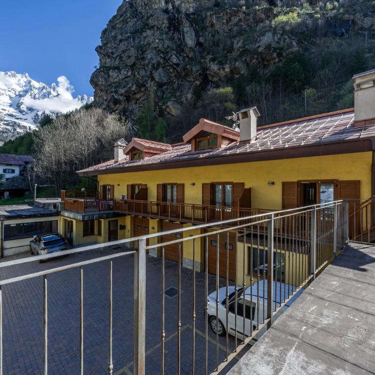 CHALET PONTAL 11 - Relax e vista sulle montagne - COUR 0154 - Appartamento Superior con 3 Camere da Letto - 6