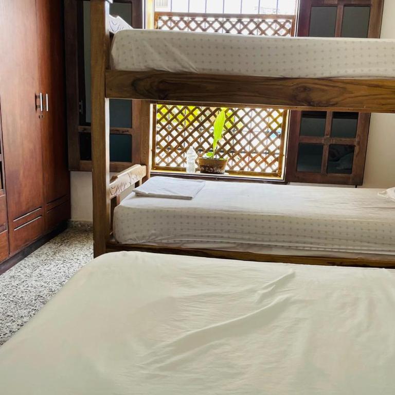 Hostal 1545 - Habitación Familiar Deluxe - 3