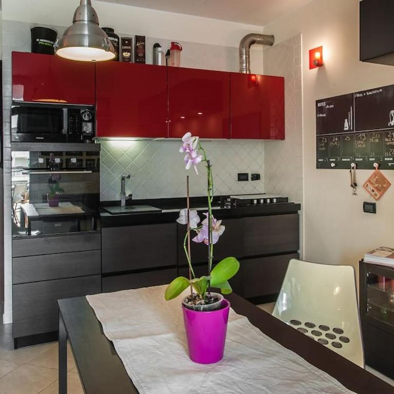 Modern Apartment Giovanni Square IUN Q6922 - Two-Bedroom Apartment - 9