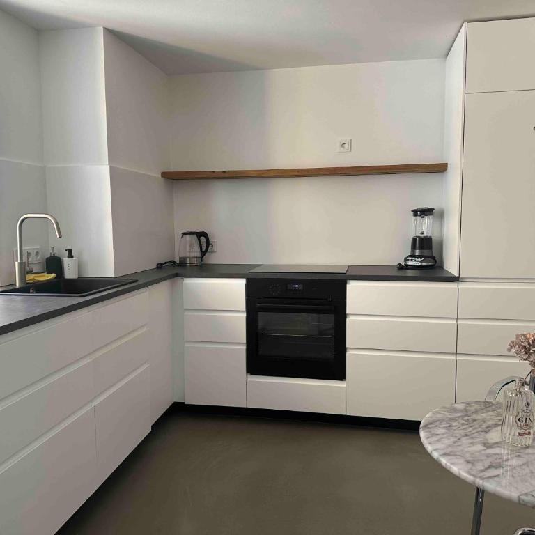 Im Rosenhof - One-Bedroom Apartment - 15