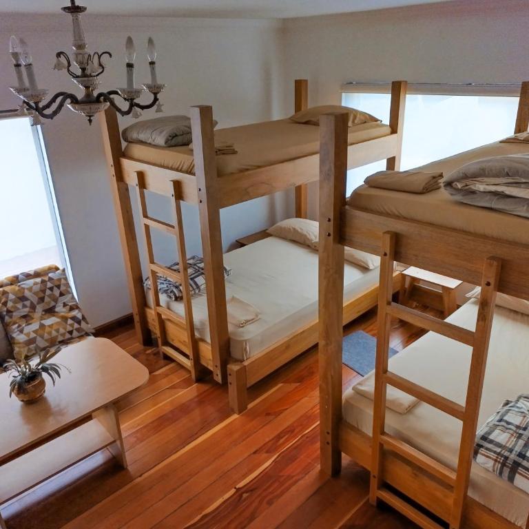 Hostal Mochiliers Bed and Breakfast - Habitación Compartida Mixta de 6 camas - 3