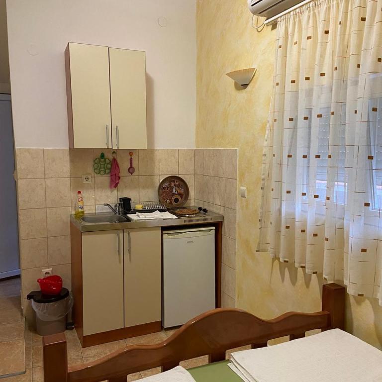 Studio sobe Nena - Apartman sa 1 Spavaćom Sobom - 4