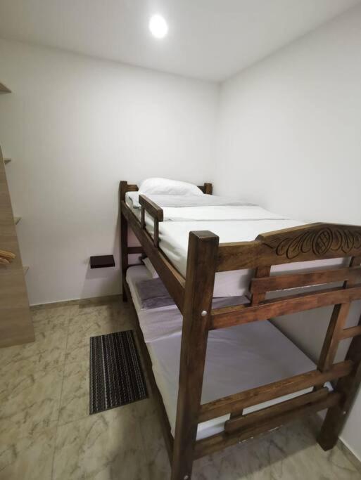 Apartamento Moderno Edimar 202 - Apartamento de 3 dormitorios - 21