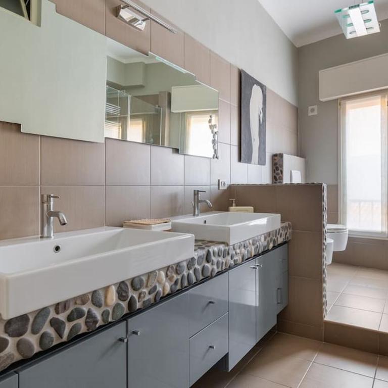 Il bello di San Felice - Three-Bedroom Apartment - 17