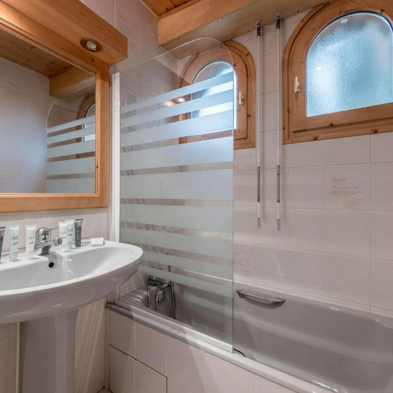Duplex spacieux à Courchevel 1850 - 8 pers, pieds des pistes, cheminée, garage, Wifi inclus - FR-1-631-56 - Apartment (8 Erwachsene) - 3