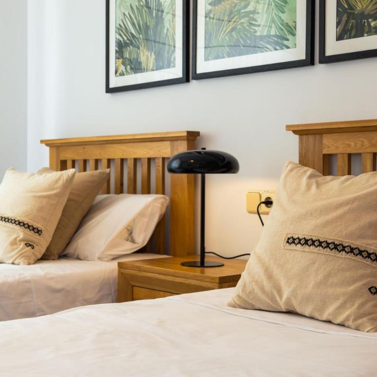 Golden Gardens, ground floor apartment with large terrace, smart TV, fibre internet, parking - Apartamento de 2 dormitorios - 18