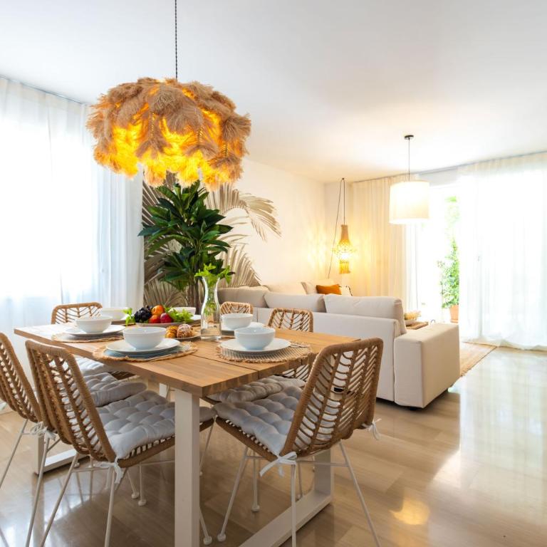 Golden Gardens, ground floor apartment with large terrace, smart TV, fibre internet, parking - Apartamento de 2 dormitorios - 2