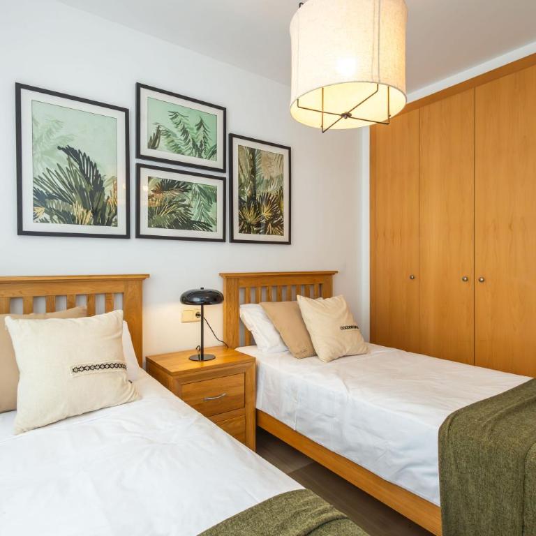 Golden Gardens, ground floor apartment with large terrace, smart TV, fibre internet, parking - Apartamento de 2 dormitorios - 16