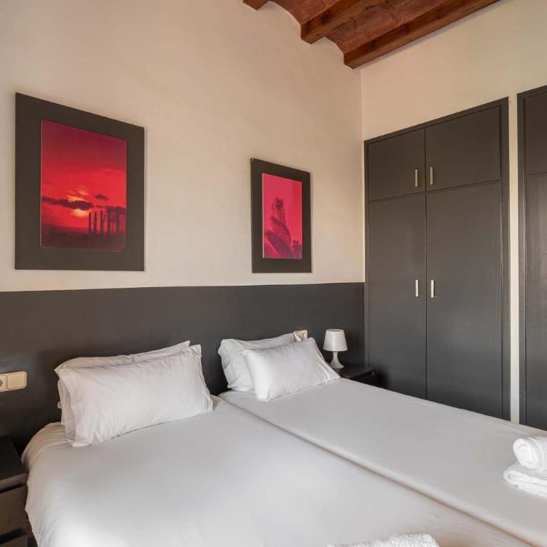 Stay U-nique Apartments Nació - Three-Bedroom Apartment - 12