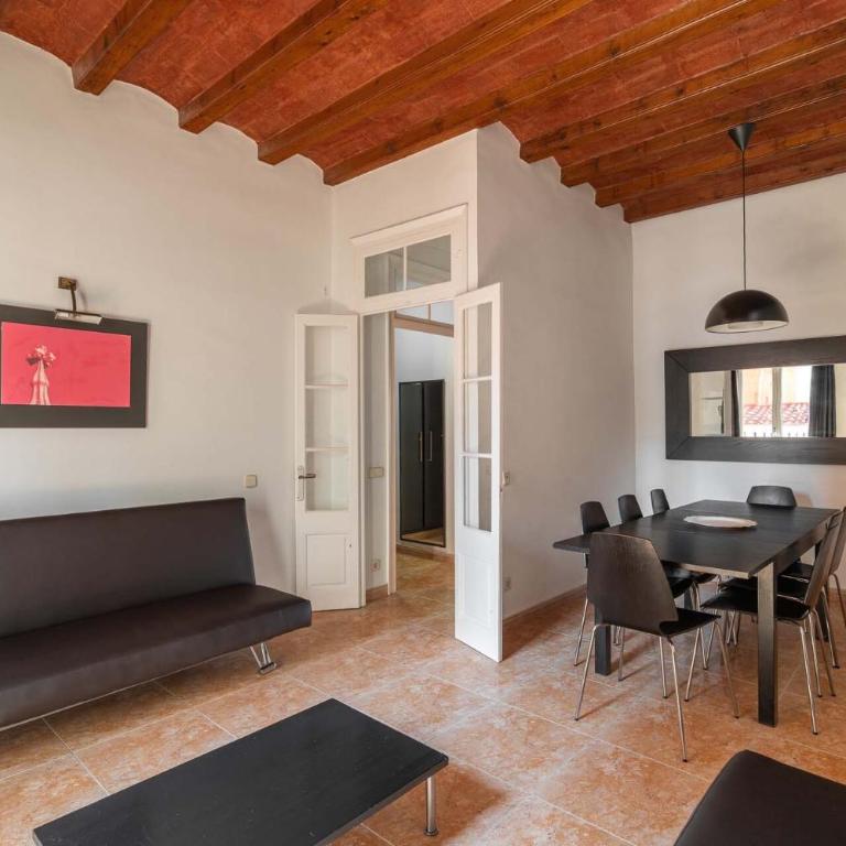 Stay U-nique Apartments Nació - Three-Bedroom Apartment - 5