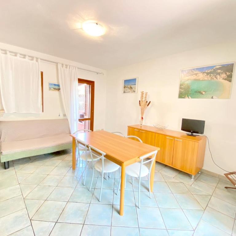 Gramsci 2 - Appartamento con 2 Camere da Letto - 13