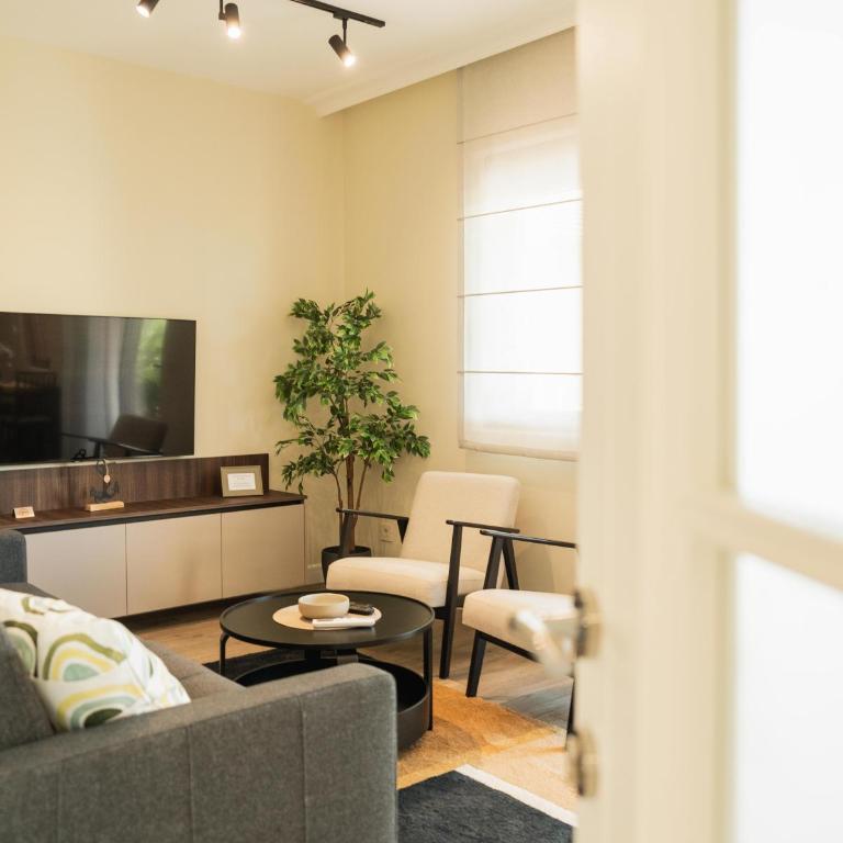 Bradasevic Apart Resort Tivat lux - Deluxe Apartment - 33