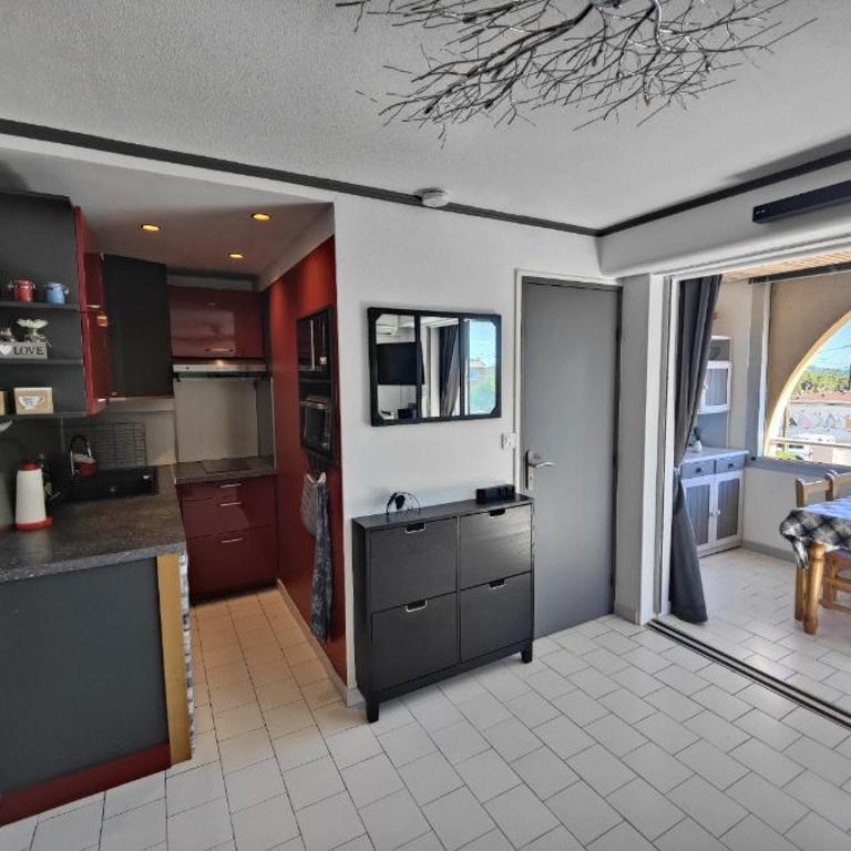 APPARTEMENT MODERNE prés de la plage avec parking gratuit - Appartement 2 Chambres - 9