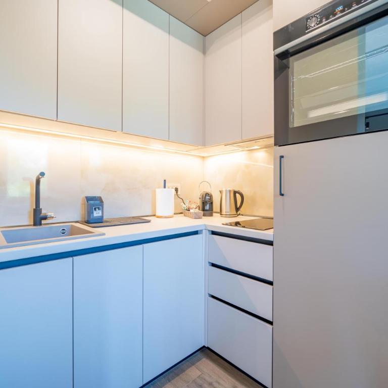 Apartmani Bradasevic Tivat**** - Deluxe Apartment - 6
