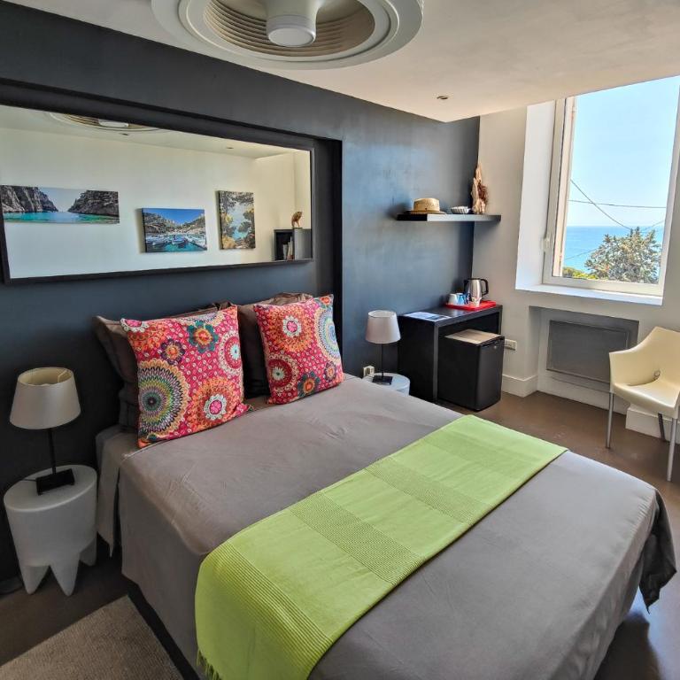 La LUNA - VILLA D'ARCHITECTE B&B VUE MER ET JACUZZI - Chambre Double Standard - 15