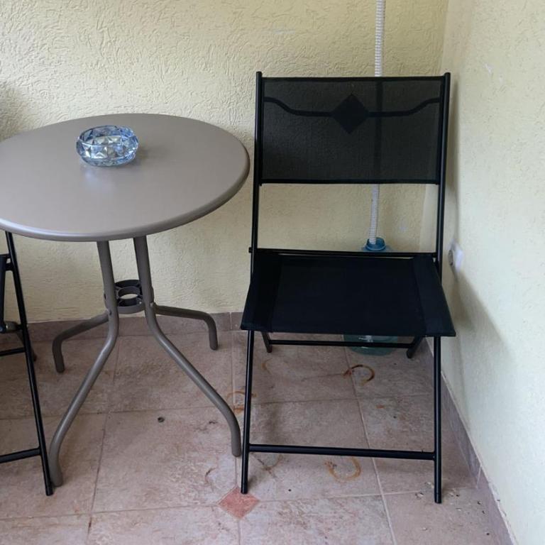 Villa M - One-Bedroom Apartment with Balcony - 4