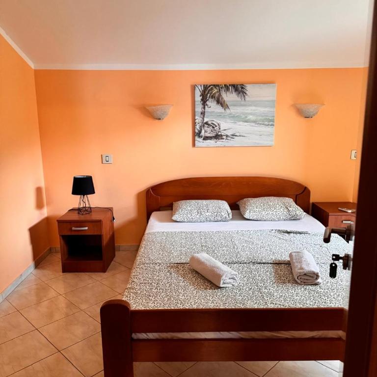 Villa M - One-Bedroom Apartment with Balcony - 5
