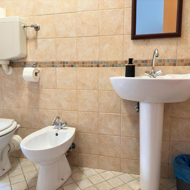 Poseidon Bay Residence - Deluxe Double Room - 2
